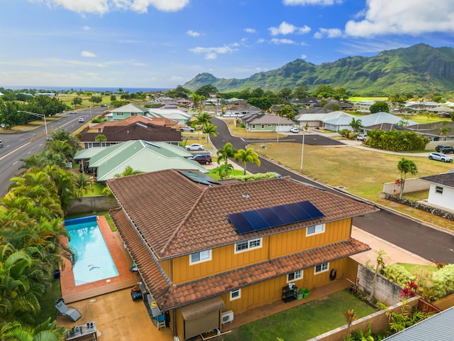 bird's eye view with a mountain view