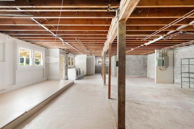 basement with washer and dryer