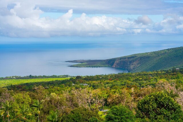 83-1064 Honaunau School Rd, Captain Cook, HI 96704