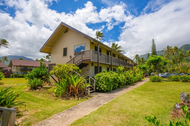 exterior space featuring a yard