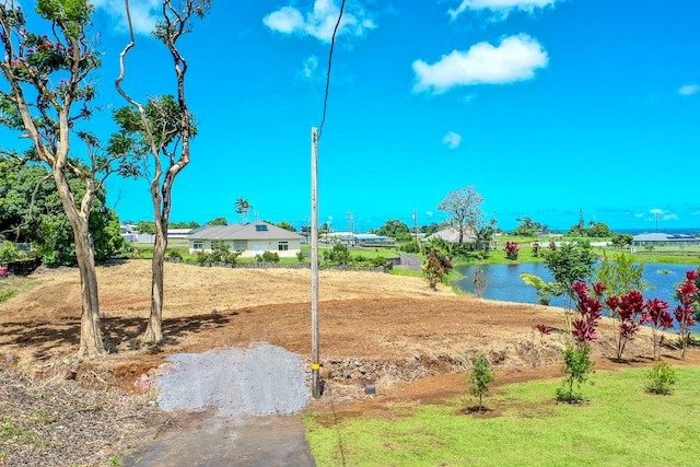 Listing photo 3 for 437 Kaumana Dr, Hilo HI 96720