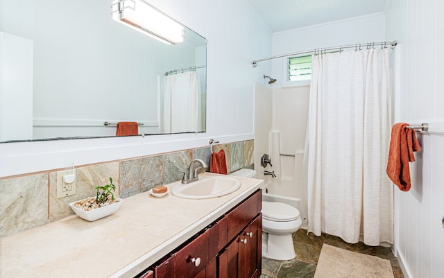 full bathroom with vanity, shower / bath combo with shower curtain, toilet, and decorative backsplash