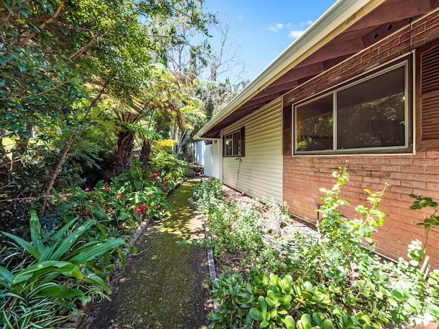 view of home's exterior