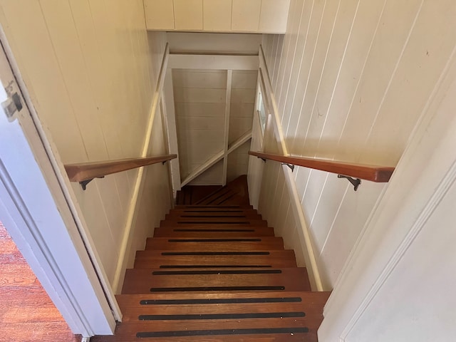 1395 Ainaola Dr, Hilo, HI 96720 - view of stairway