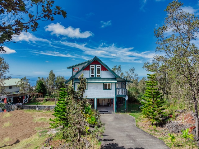 view of front of house with a carport