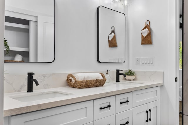 bathroom with vanity