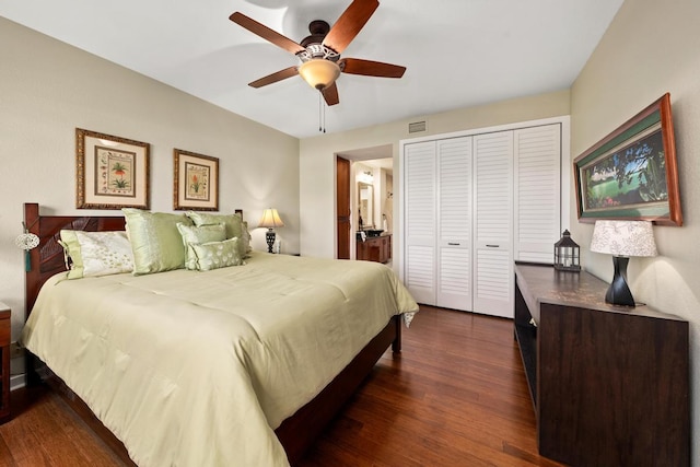 69-1035 Keana Pl Unit 113, Waikoloa, HI 96738 - bedroom with a closet, dark wood finished floors, and a ceiling fan