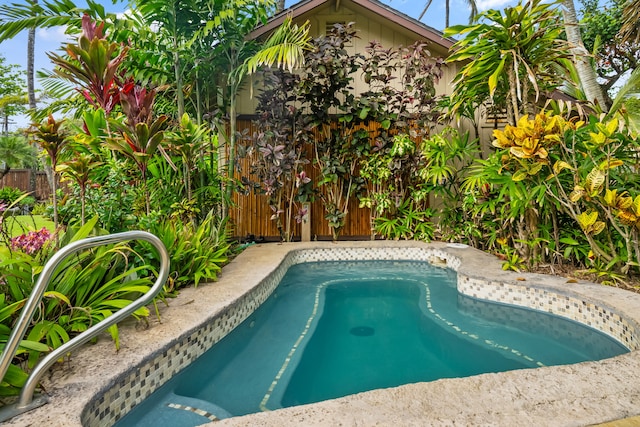 view of swimming pool