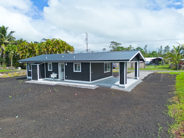 view of front of house featuring a patio area