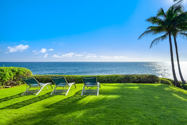 view of yard with a water view