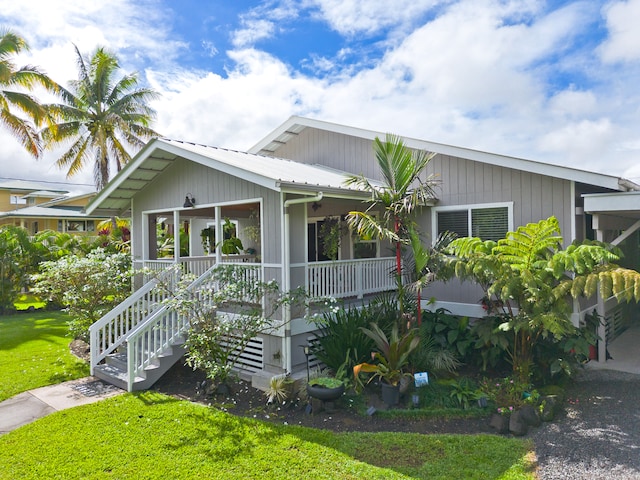 view of front of home with a porch