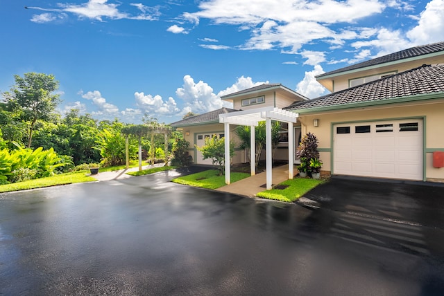 view of front of house featuring a garage