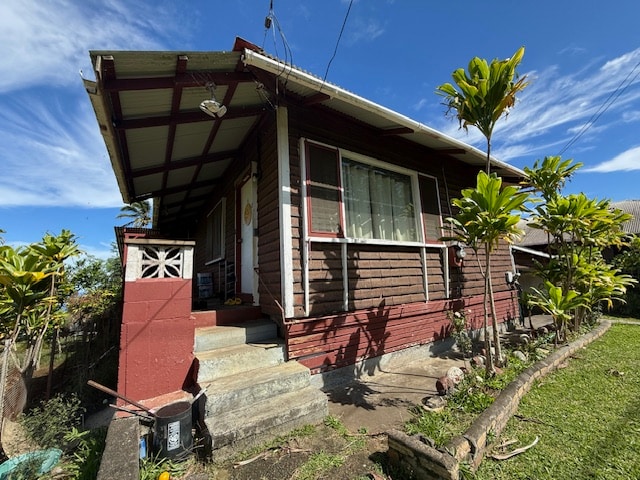 view of property exterior