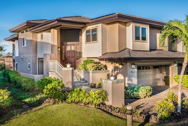 view of front of home featuring a garage