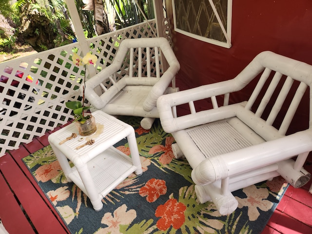 balcony featuring a porch