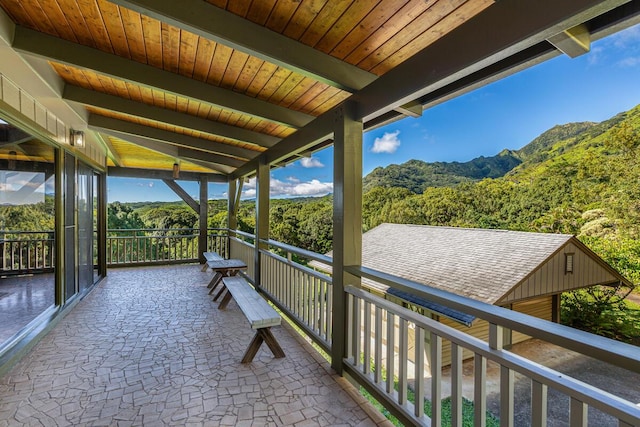 balcony featuring a mountain view