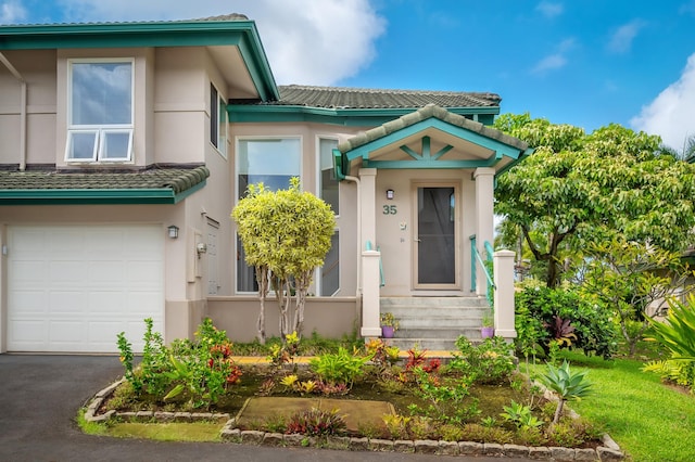 view of front of home featuring a garage