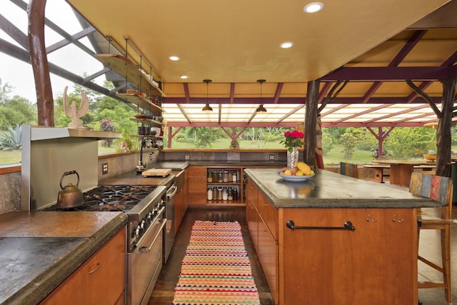 view of patio / terrace with exterior kitchen