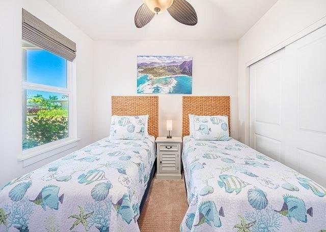 bedroom featuring ceiling fan, a closet, and carpet