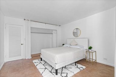 bedroom featuring a closet