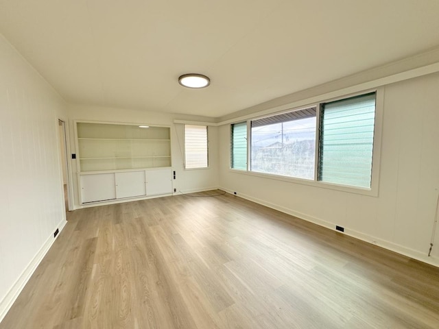 unfurnished bedroom featuring light hardwood / wood-style floors