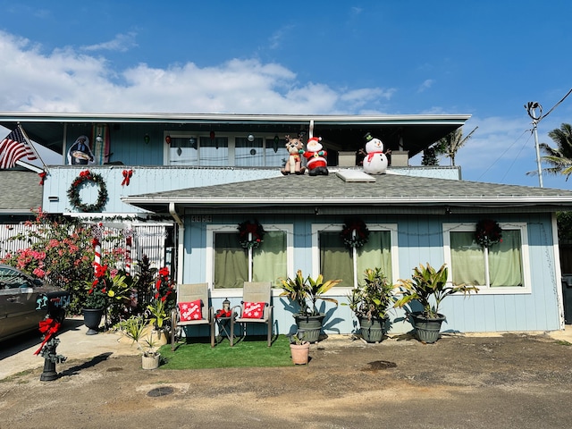 view of front of home