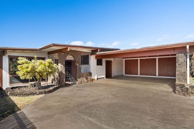 view of front of home