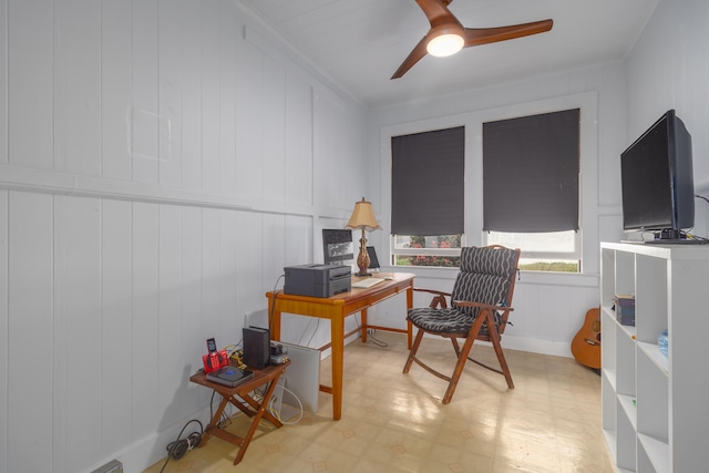 office space with ceiling fan