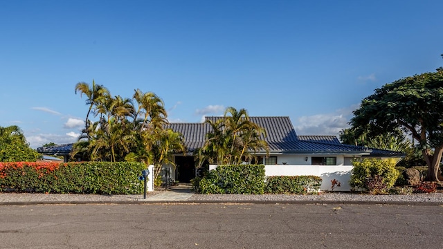 view of front of property