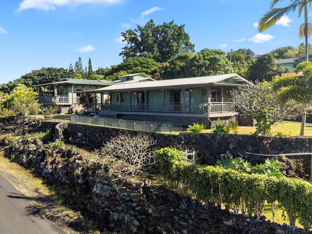 view of front of house