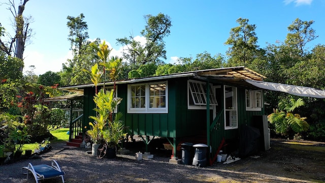 view of outbuilding