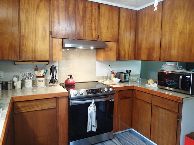 kitchen featuring stainless steel appliances