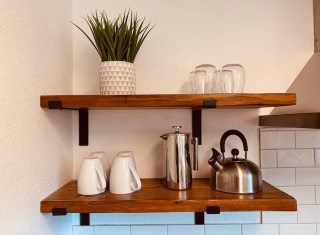 interior details with backsplash