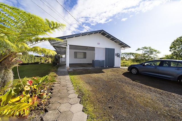 exterior space featuring a front lawn