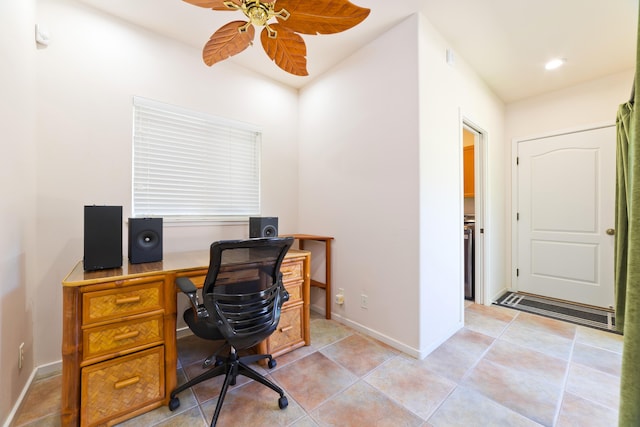 home office with ceiling fan