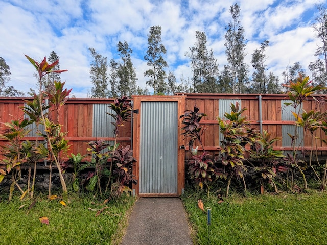 view of outdoor structure