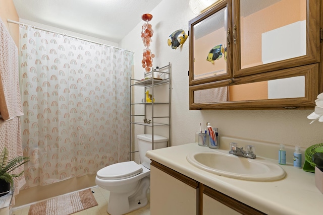 full bathroom with vanity, toilet, and shower / tub combo