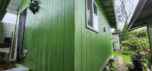 view of side of property