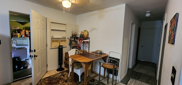 dining space featuring ceiling fan