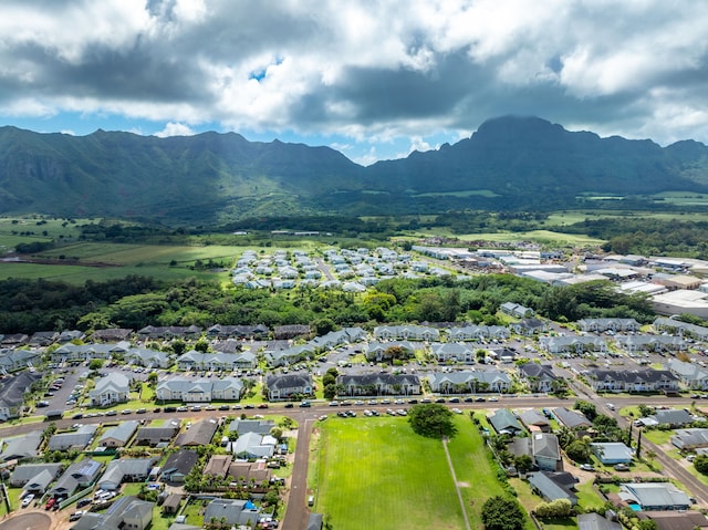 bird's eye view featuring a mountain view