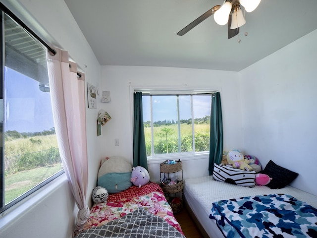 bedroom with a ceiling fan