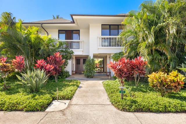 view of coastal inspired home