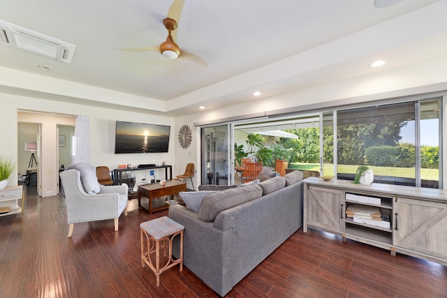 living area featuring recessed lighting, visible vents, dark wood finished floors, and ceiling fan