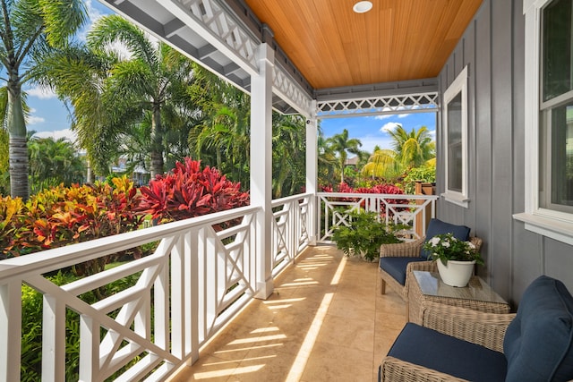 balcony with a sunroom