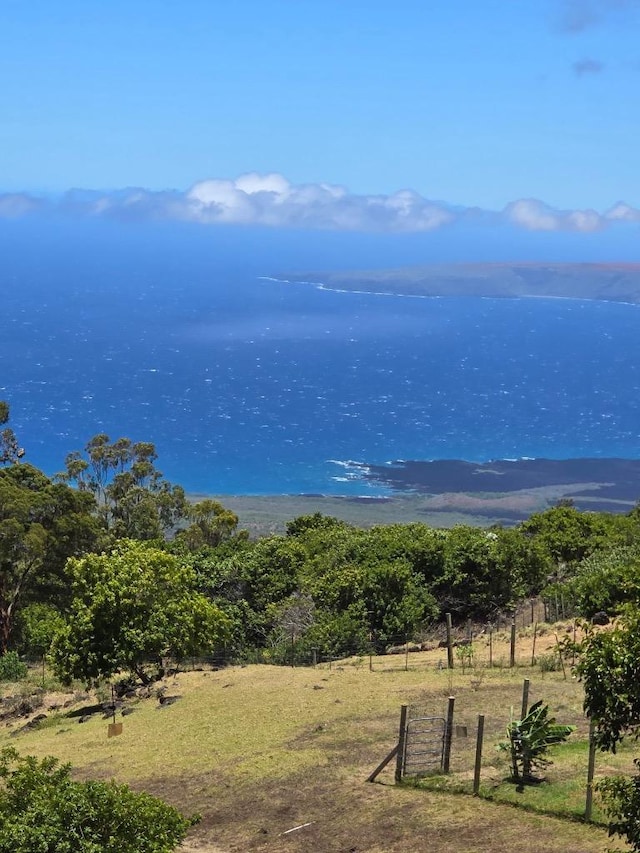 2239 Upper Kanaio Rd, Kula, HI 96790 - view of mountain background featuring a large body of water
