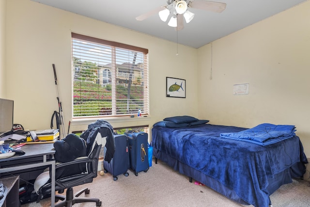 bedroom featuring carpet floors and a ceiling fan