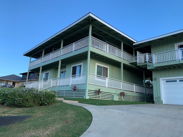 view of property featuring driveway