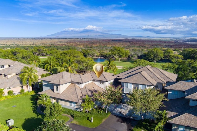 bird's eye view with a mountain view