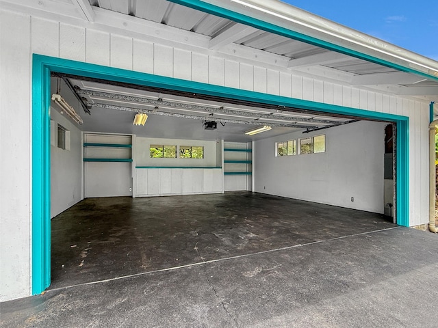 87-2814 Hawaii Belt Rd, Captain Cook, HI 96704 - garage with a garage door opener