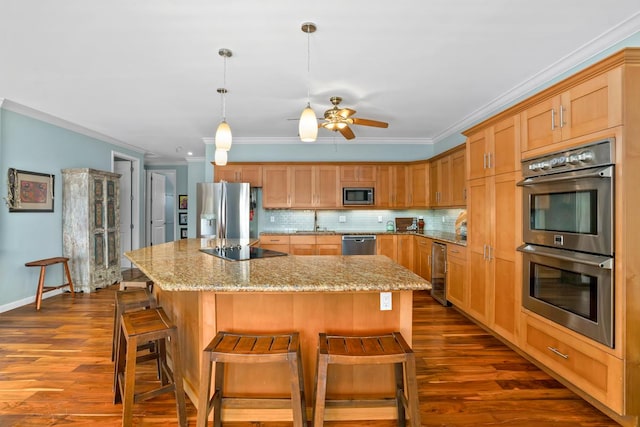 kitchen featuring crown molding, ceiling fan, stainless steel appliances, tasteful backsplash, and dark wood-style floors